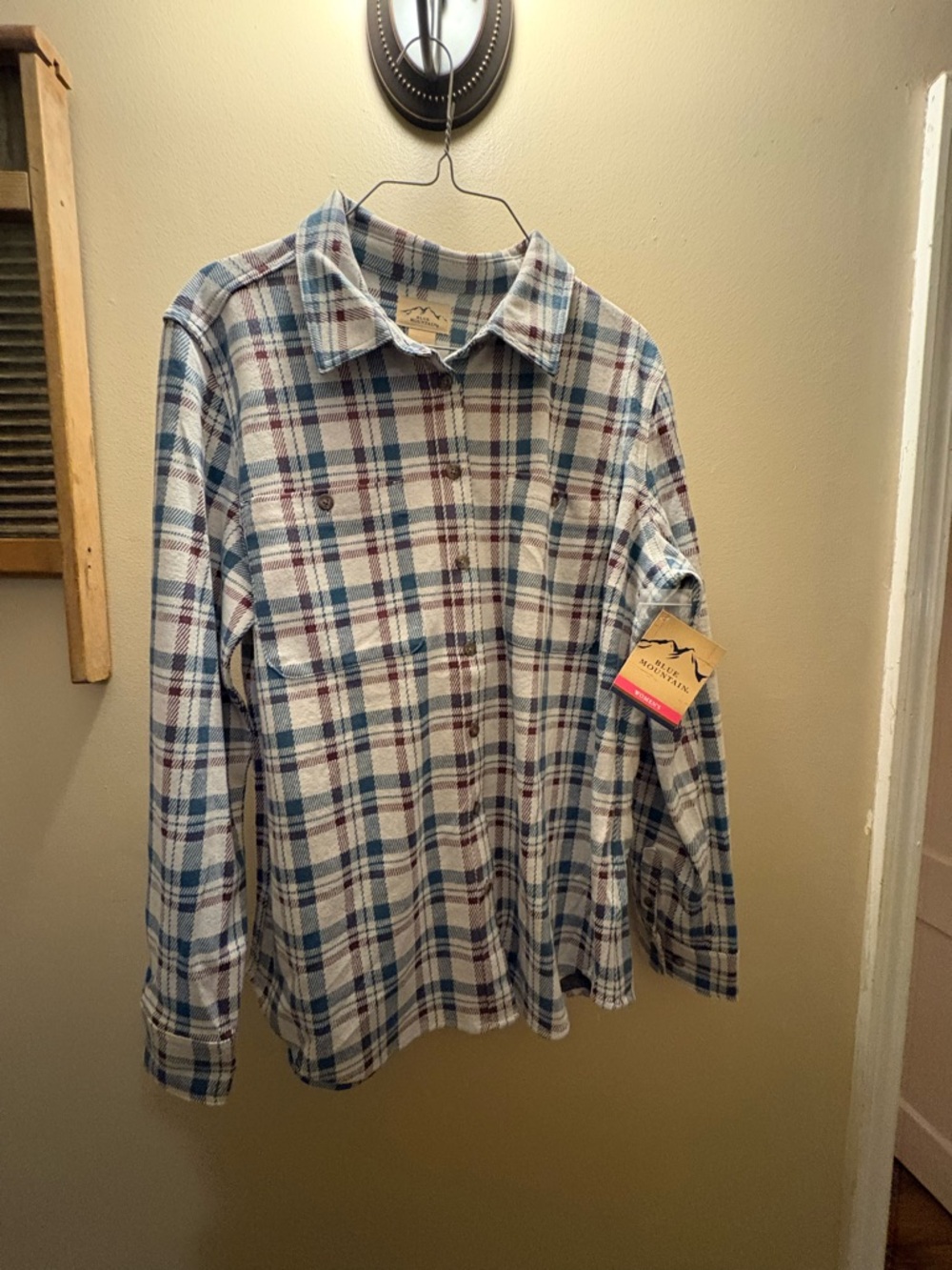 Womens Plaid Button-Up Shirt - Blue purple & White NWT